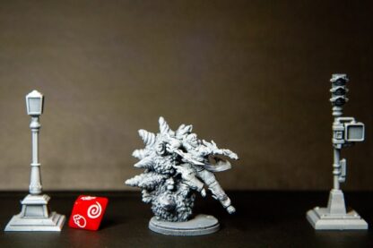 Nightcrawler de Trident Studio avec sa base 35mm[2 variantes]