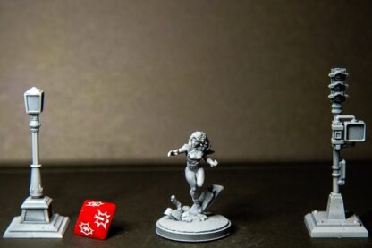Ms Magneta with 35mm base de c27