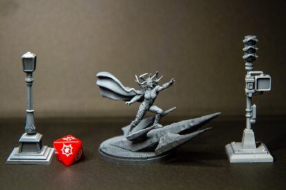 Hela de Trident Studio avec sa base 50mm