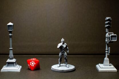 Black Bolt de Trident Studio avec sa base 35mm (2 variantes)