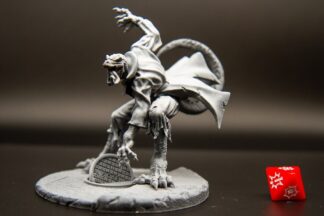 Dr. Reptilicus aka Lizard de c27 avec base 50mm