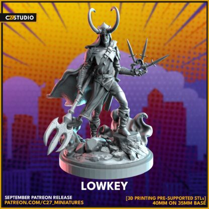 Lowkey aka Loki de c27 sur sa base 35mm