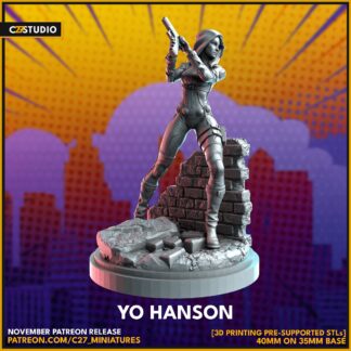Yo Hanson aka Black Widow de c27 sur sa base 35mm