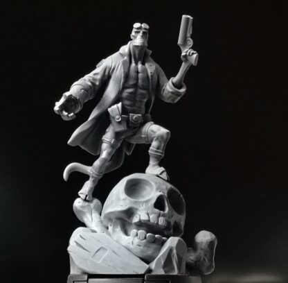 Big Red aka Hellboy de c27 avec base 35mm